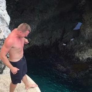 Meet your Posher, Eddie